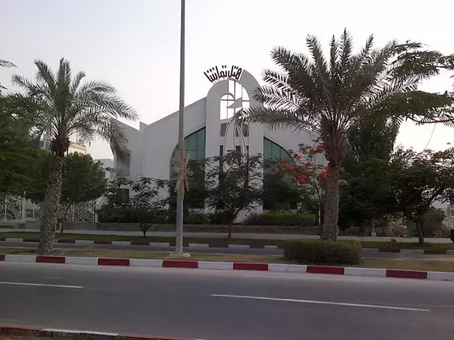 هتل تماشا کیش هتل تماشا کیش